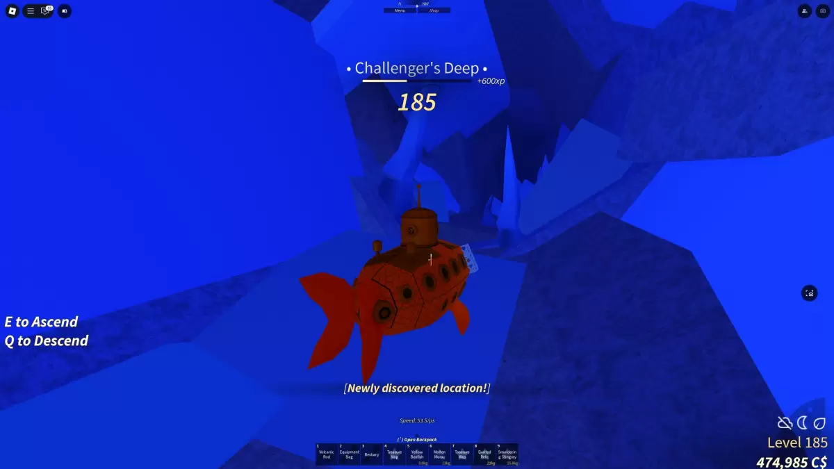 Подводная лодка входит в глубокую область претендента в Фиш